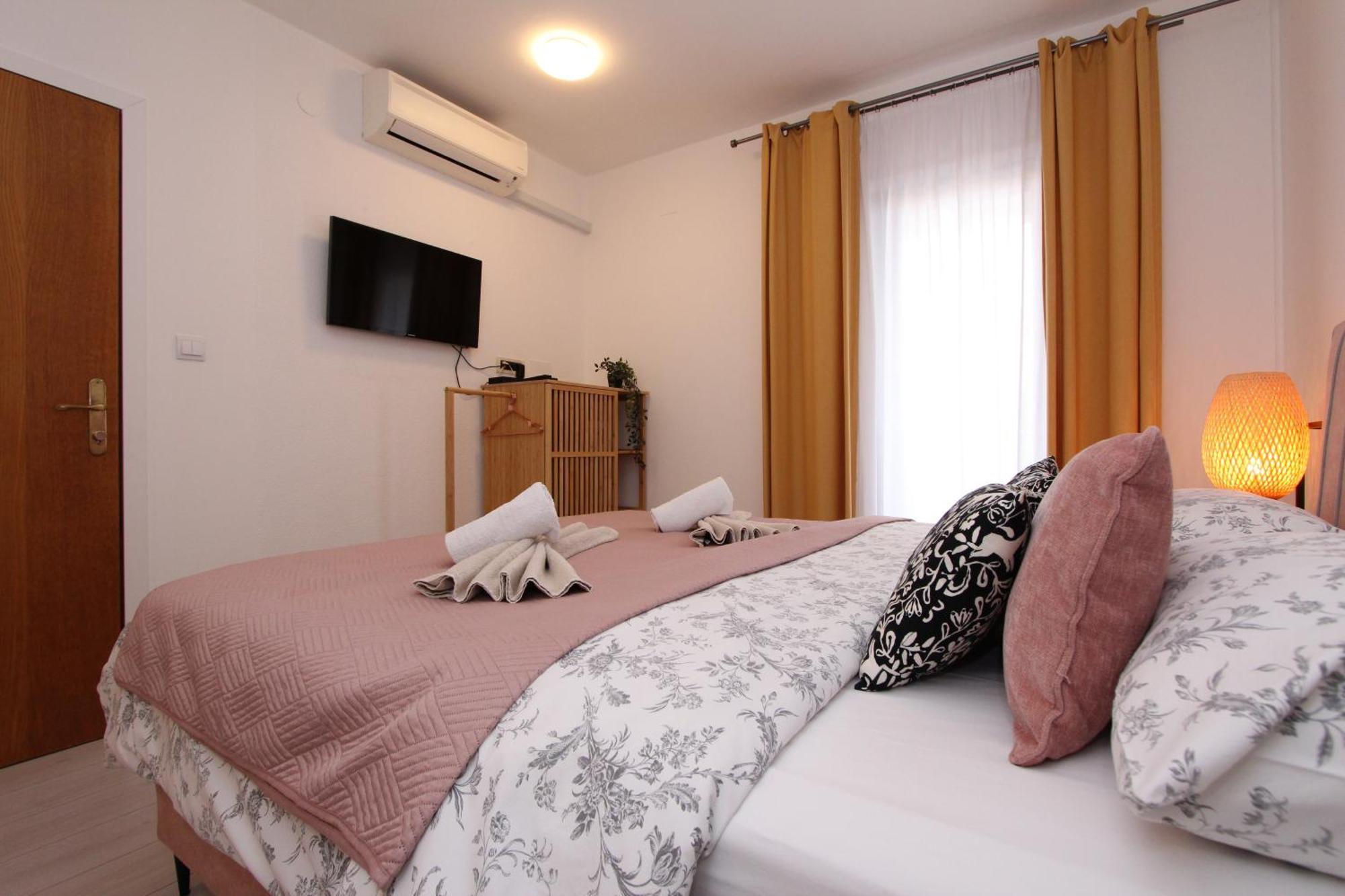 Rooms And Apartment Matosevic روفينج المظهر الخارجي الصورة