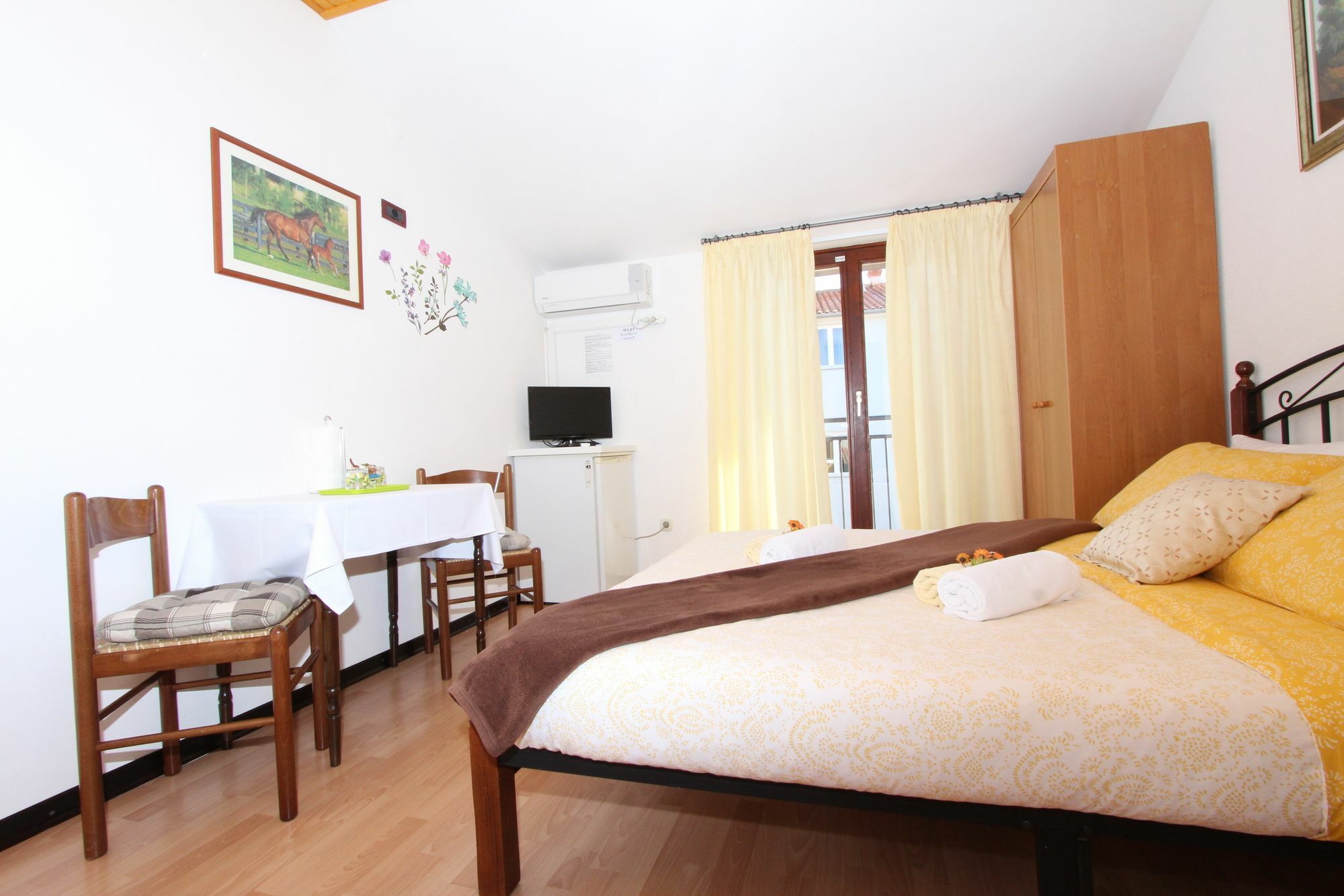 Rooms And Apartment Matosevic روفينج المظهر الخارجي الصورة